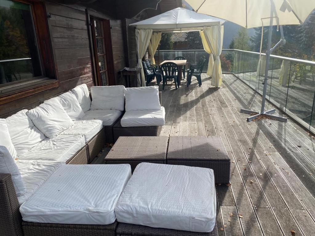 Chalet Traditionnel Avec Jacuzzi Exterieur Bex Екстериор снимка