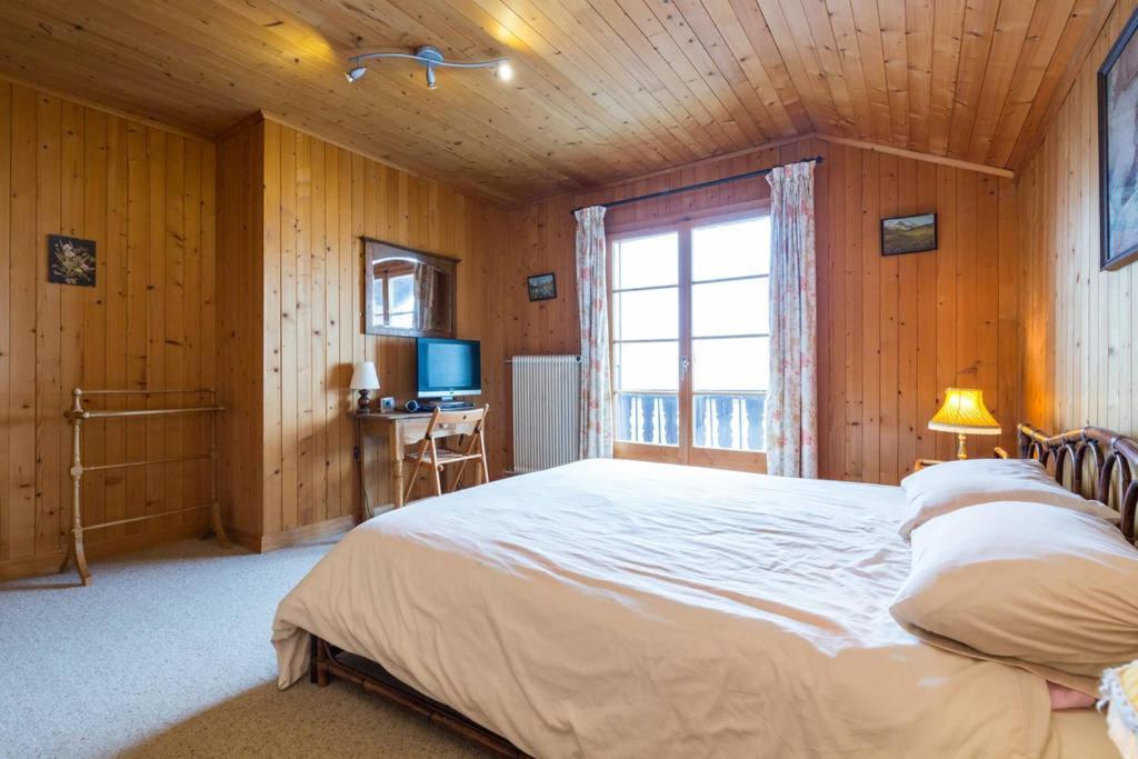 Chalet Traditionnel Avec Jacuzzi Exterieur Bex Екстериор снимка